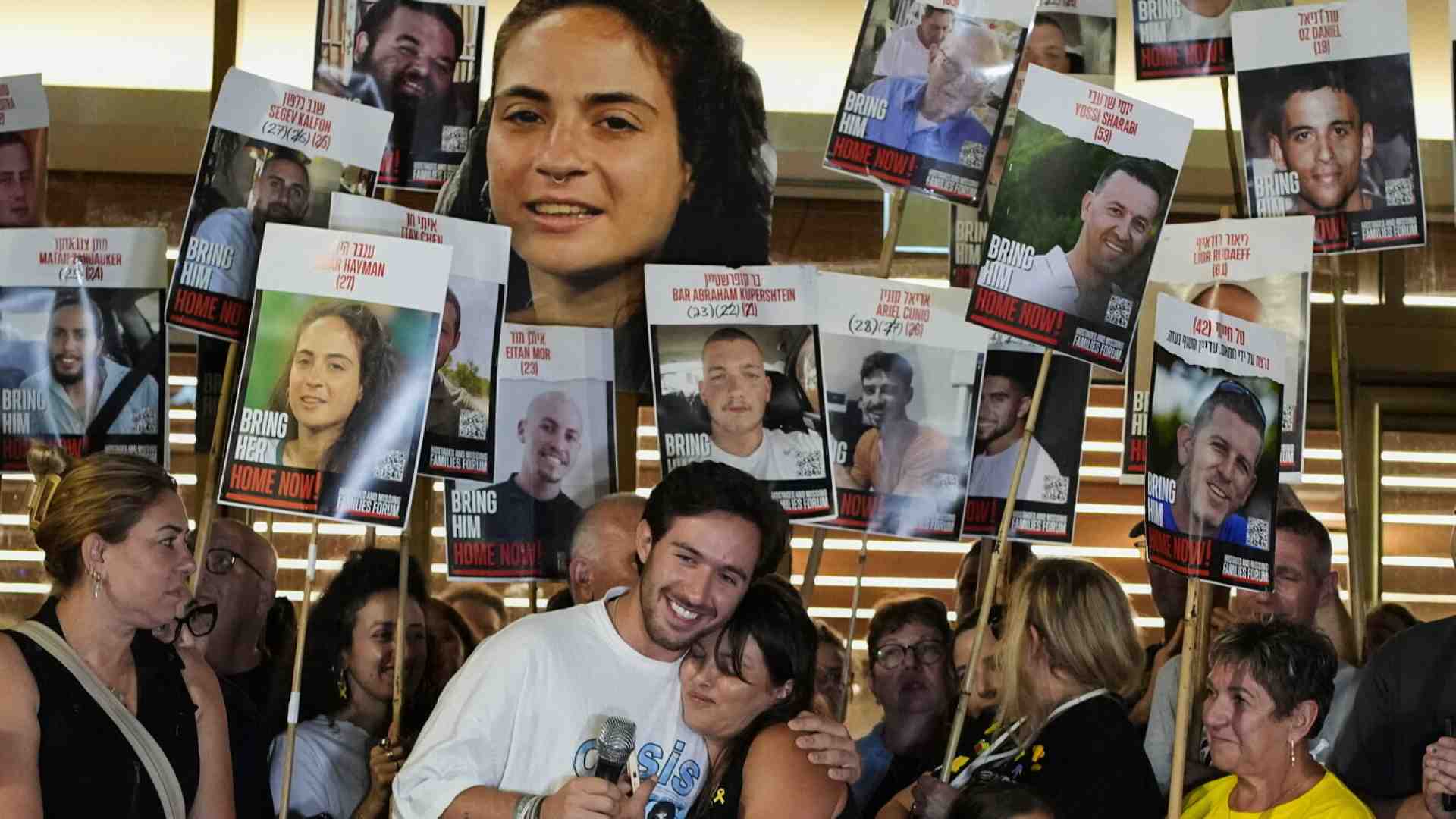Immagine di Israele si prepara ad accogliere gli ostaggi. I ricatti di Hamas dietro all’invito a Trump