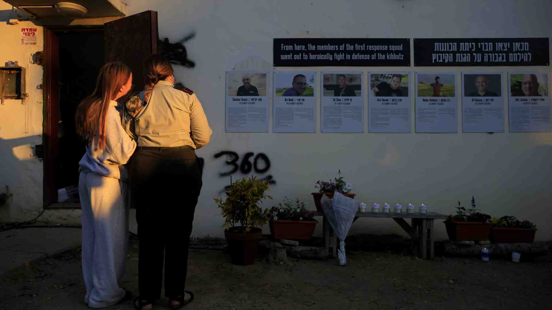 Immagine di Con i guardiani di Israele. Il ritorno a Kfar Aza è la sconfitta del terrore di Hamas