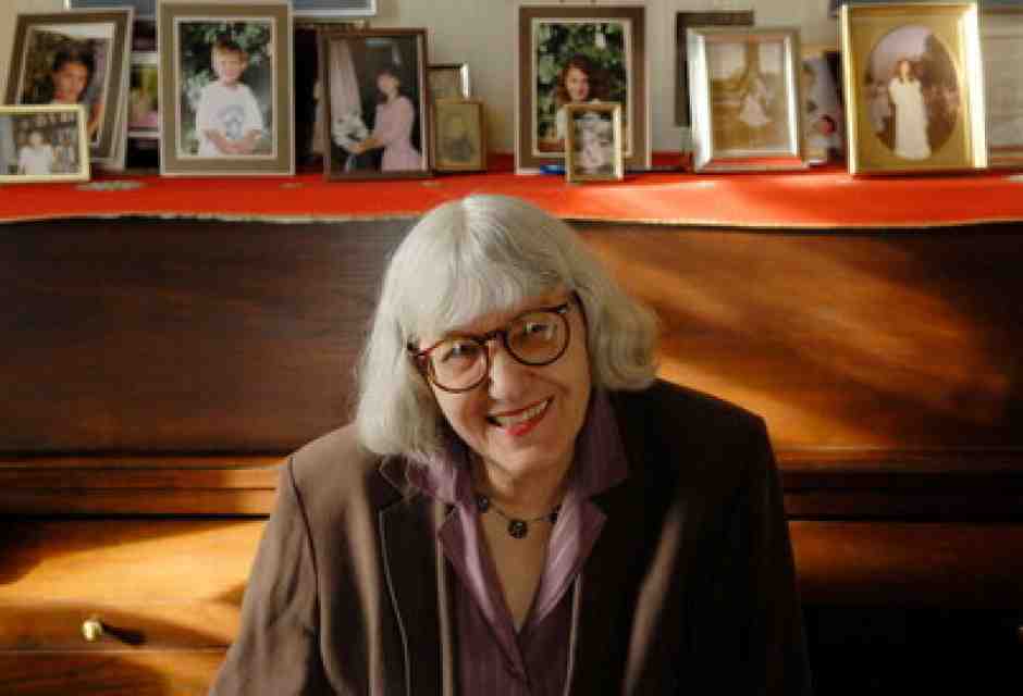 La requisitoria di Cynthia Ozick contro chi ha tradito davvero Anne Frank