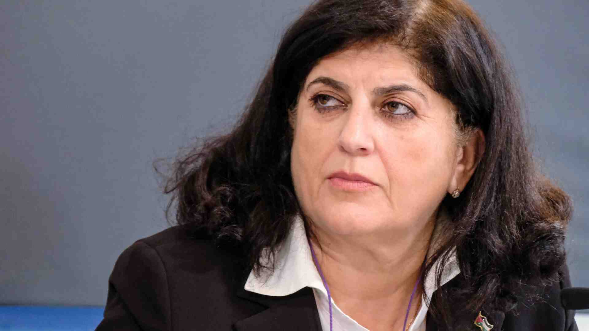 Immagine di Polemica sul post pro Hitler condiviso da Fatayer. Bonelli difende la candidata di Avs: "Non sono parole sue"