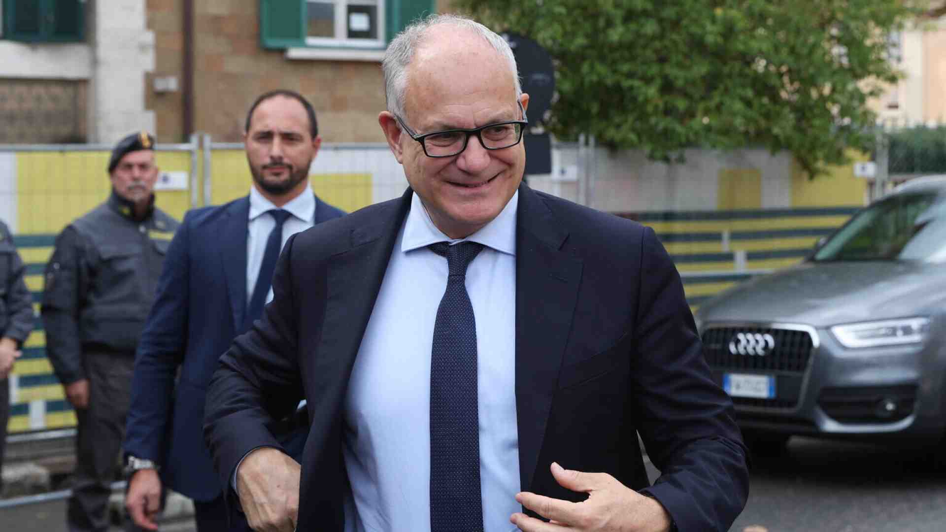 Immagine di Gualtieri pride. Il sindaco vuole il bis, ottimista sul traffico. La destra lo boccia (ma con chi?)