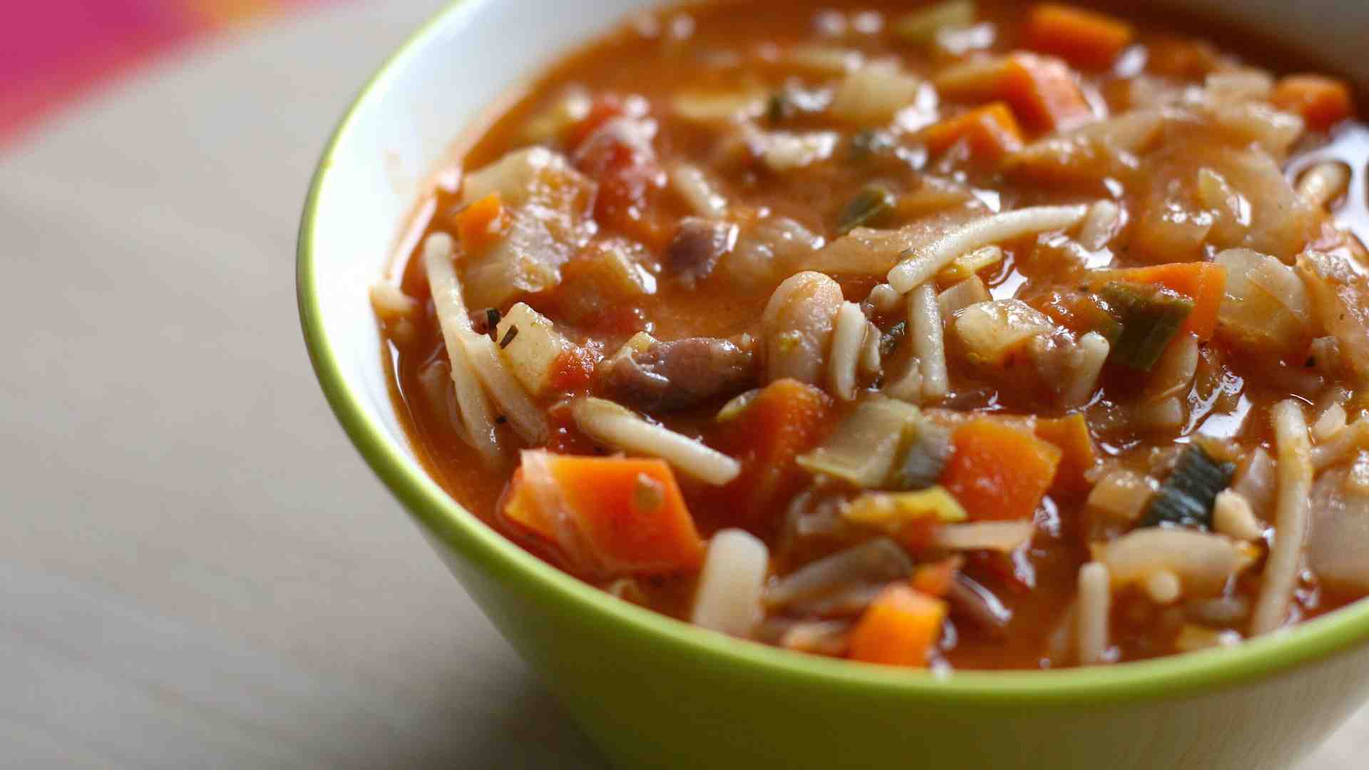 Immagine di Elogio del minestrone