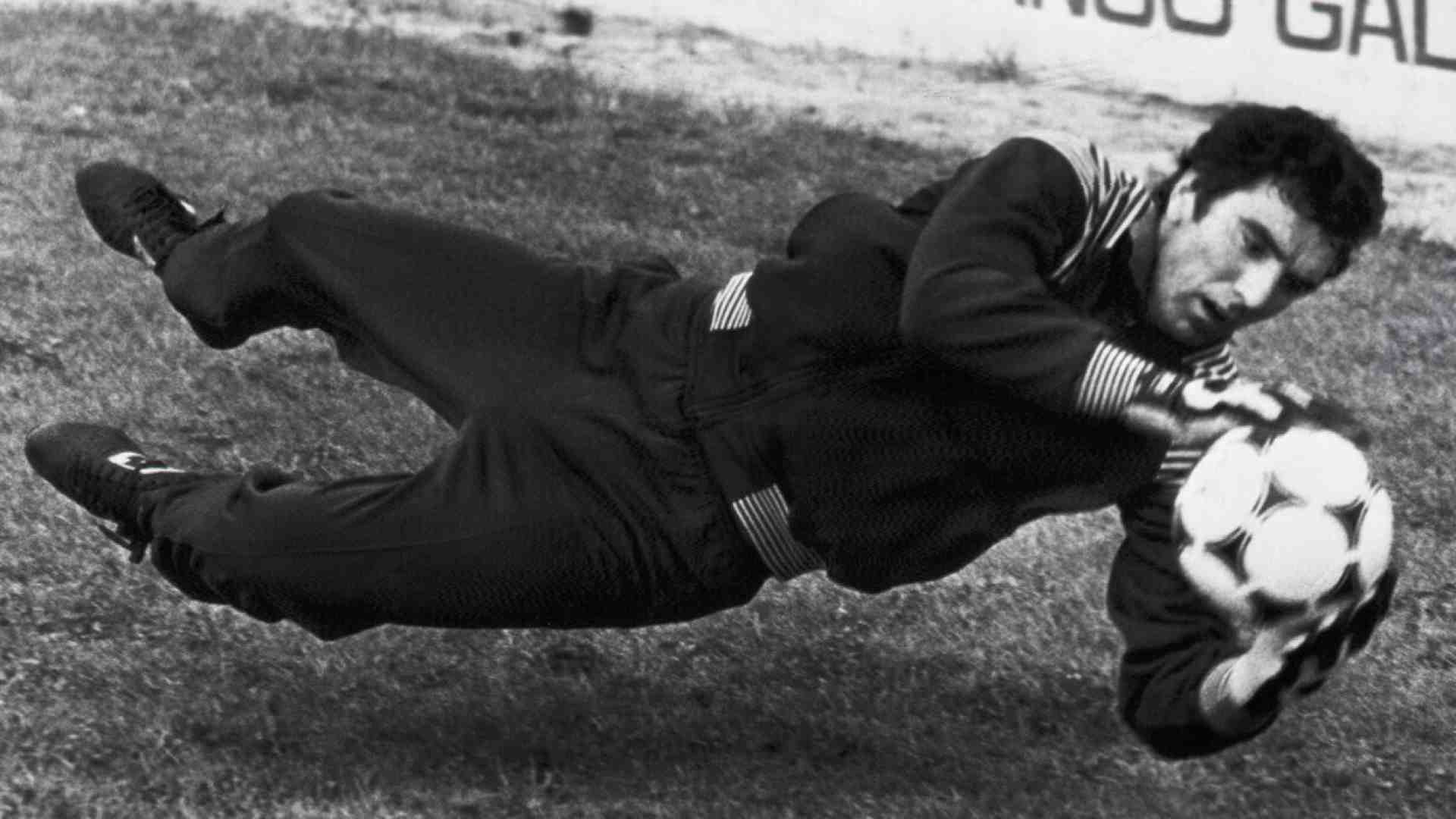 Immagine di Dino Zoff prende gol solo nei sogni
