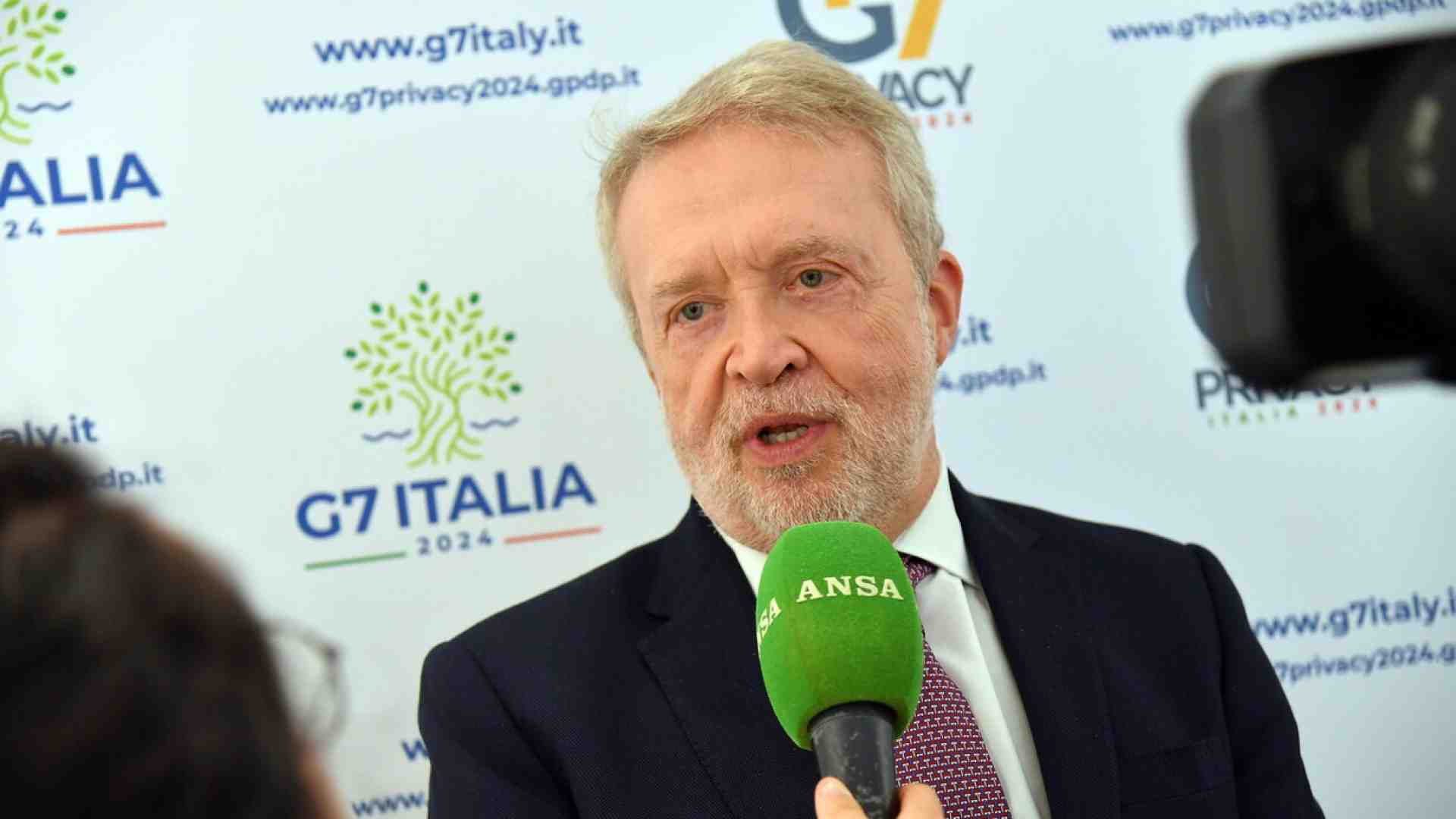 Immagine di Non c'è input politico dietro la decisione del Garante della privacy contro Report. La versione di Agostino Ghiglia