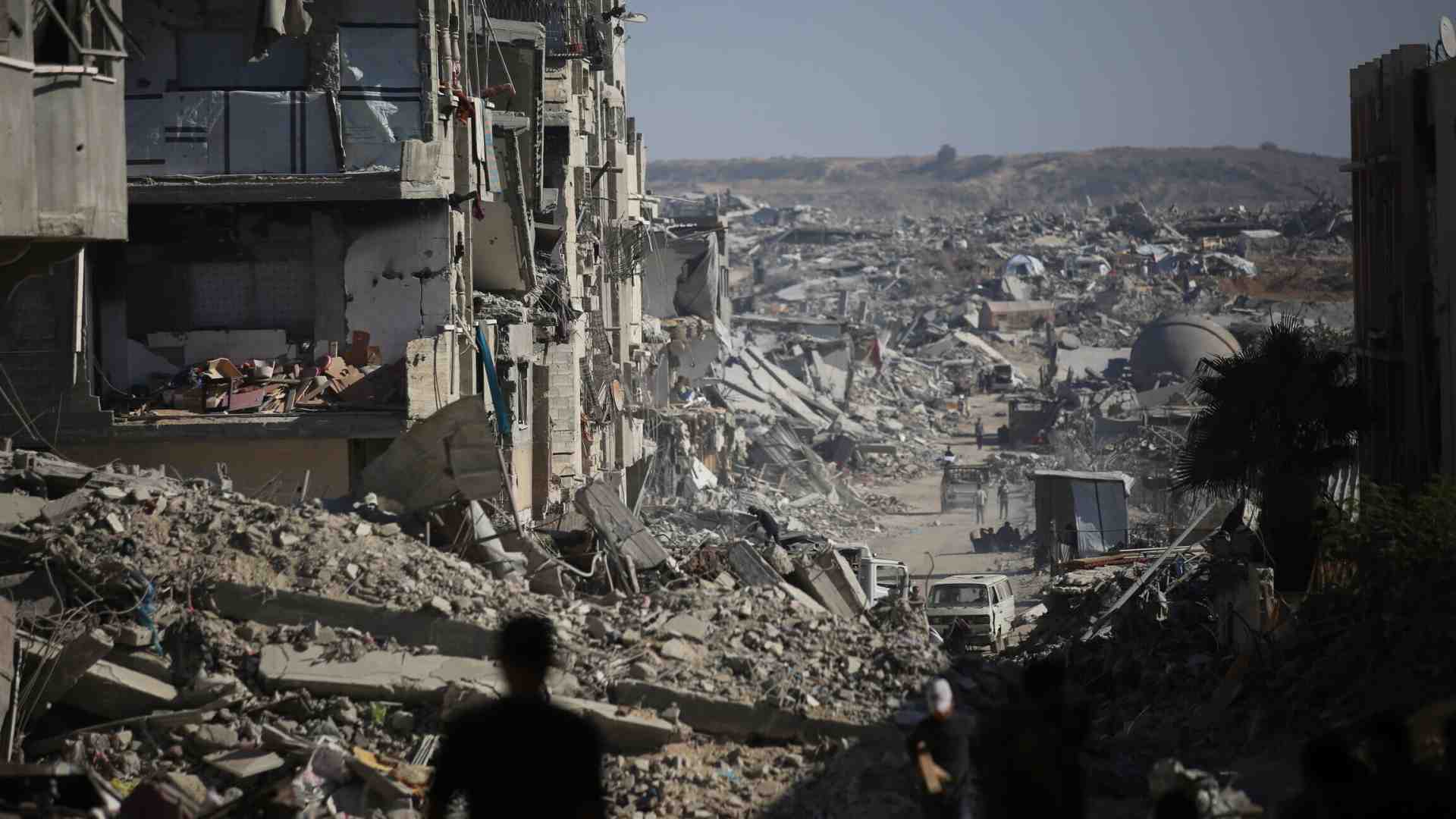 Immagine di Israele risponde con le bombe alle violazioni di Hamas
