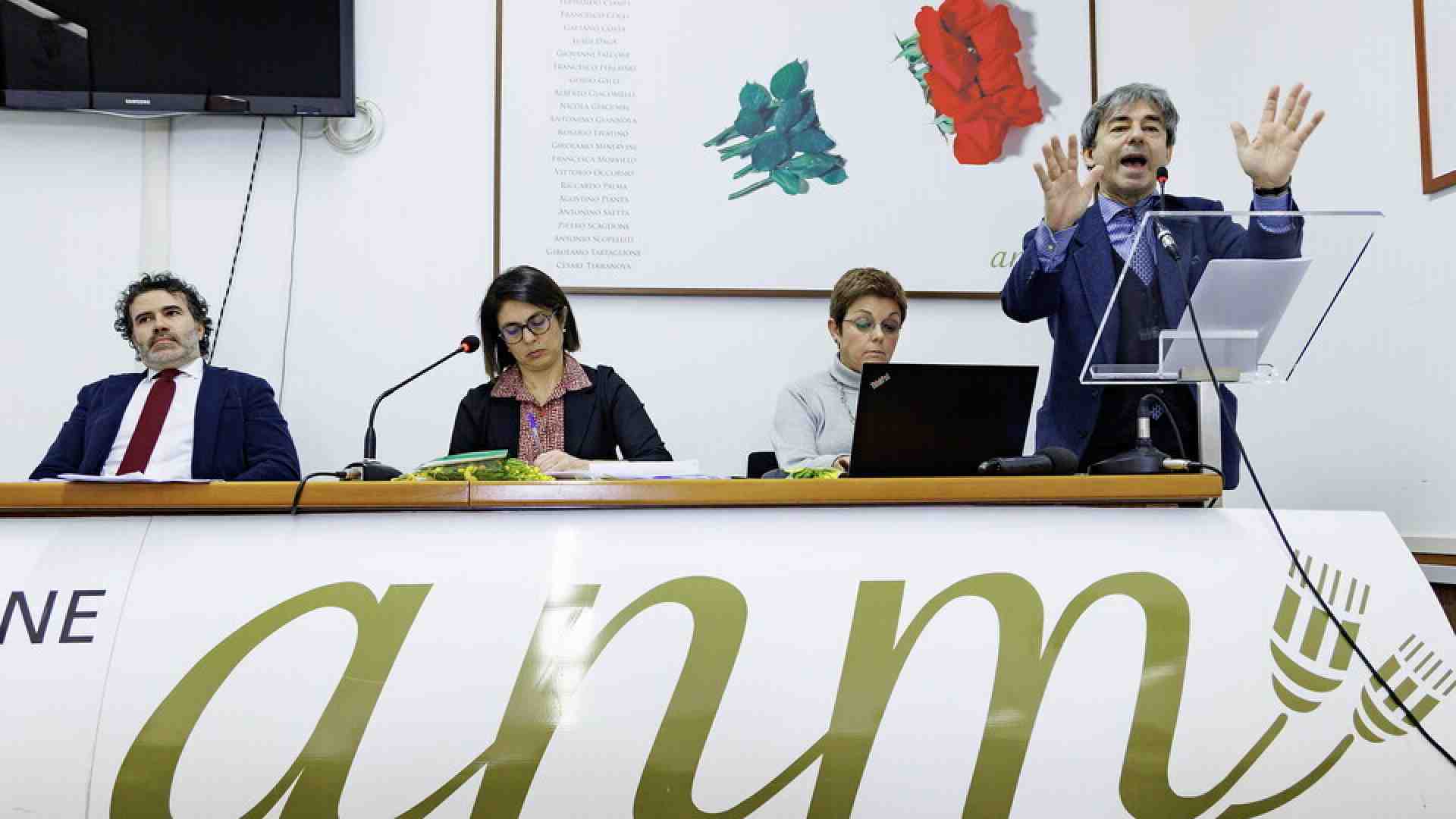Immagine di Ranucci fa litigare l’Anm: “Ma chi l’ha invitato?”. Lo zampino di Md