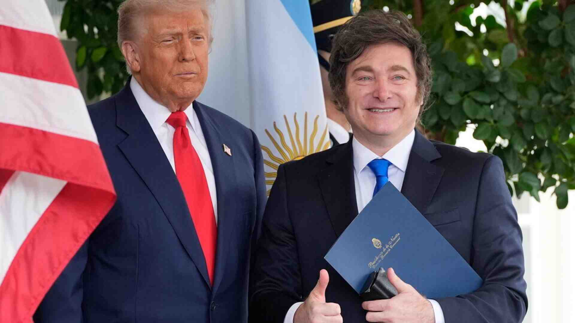 Immagine di Gli agricoltori americani sono furiosi, schiacciati in mezzo ai dazi di Trump e ai suoi aiuti all’Argentina
