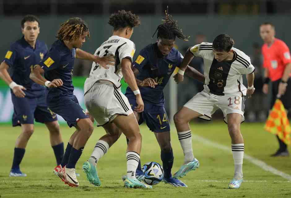 Un'immagine della finale dei Mondiali U17 del 2023 tra Francia e Germania (foto Ap, via LaPresse)