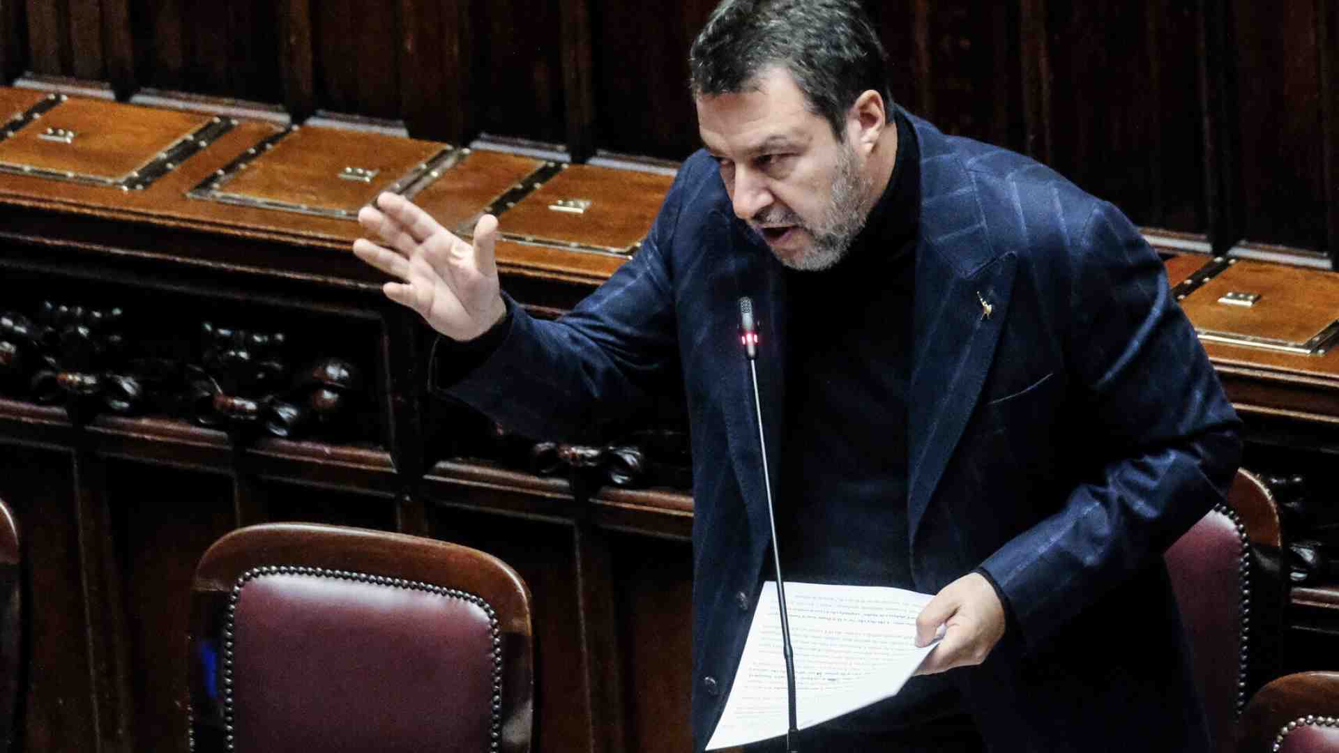 Immagine di Tutte le misure che Salvini vorrebbe finanziare con la tassa sugli extraprofitti sulle banche