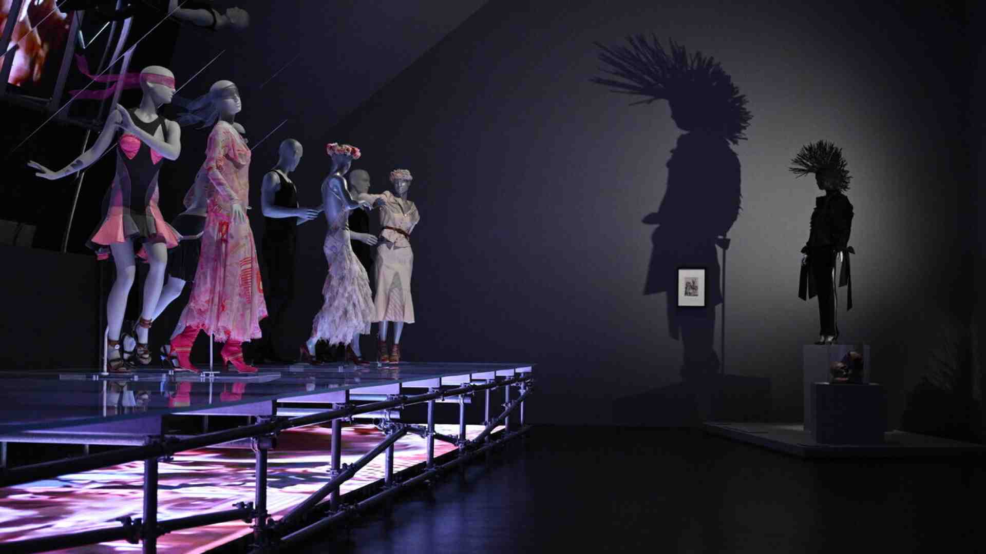 Immagine di Perché De Meo farà quello che nessuno osa fare (tagliare i rami secchi, nel caso McQueen)