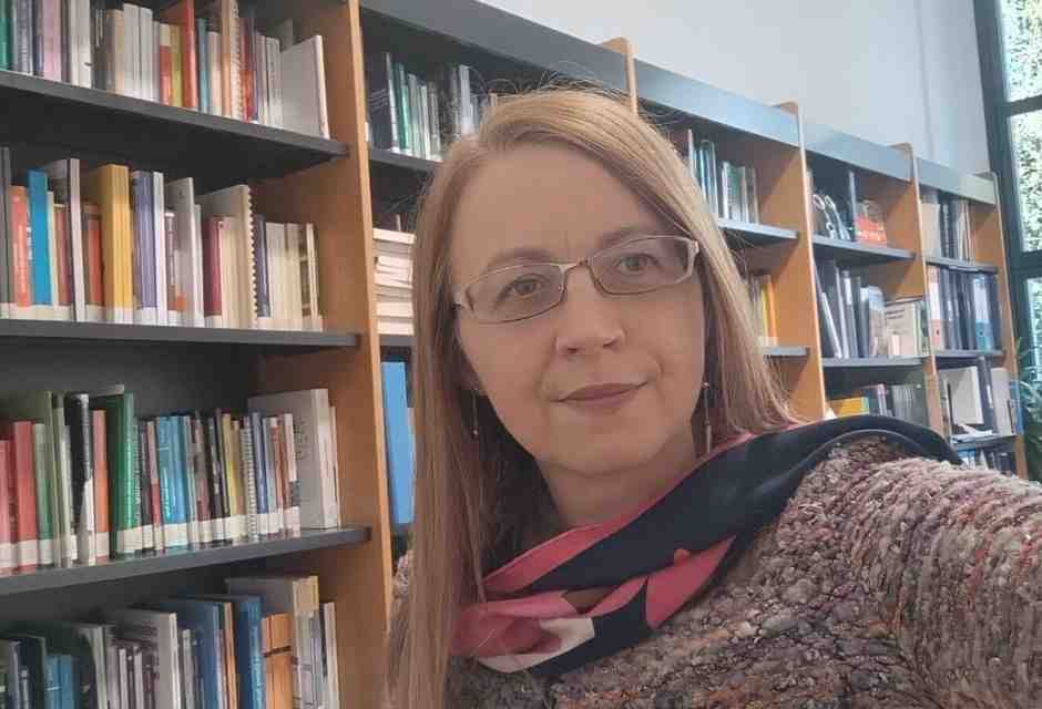 Laura Ballestra: “Le biblioteche sono uno strumento di felicità”