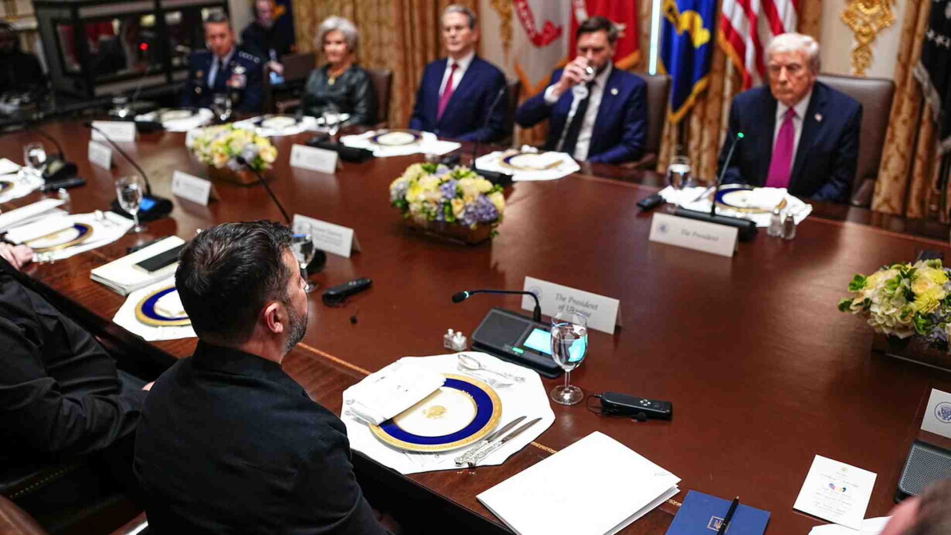 Immagine di Ecco i 28 punti del piano di Trump per l'Ucraina