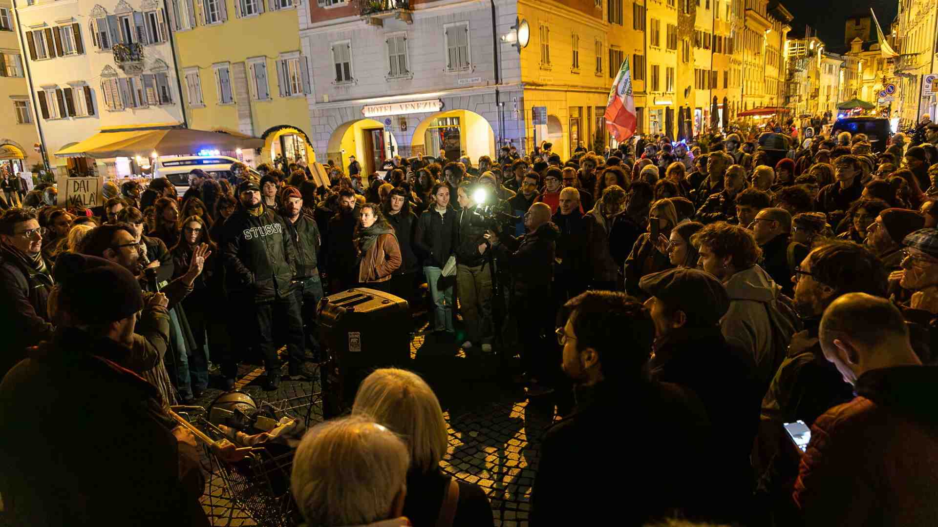 Immagine di Antonio Cantaro indaga sul più bistrattato tra gli organi costituzionali, il popolo