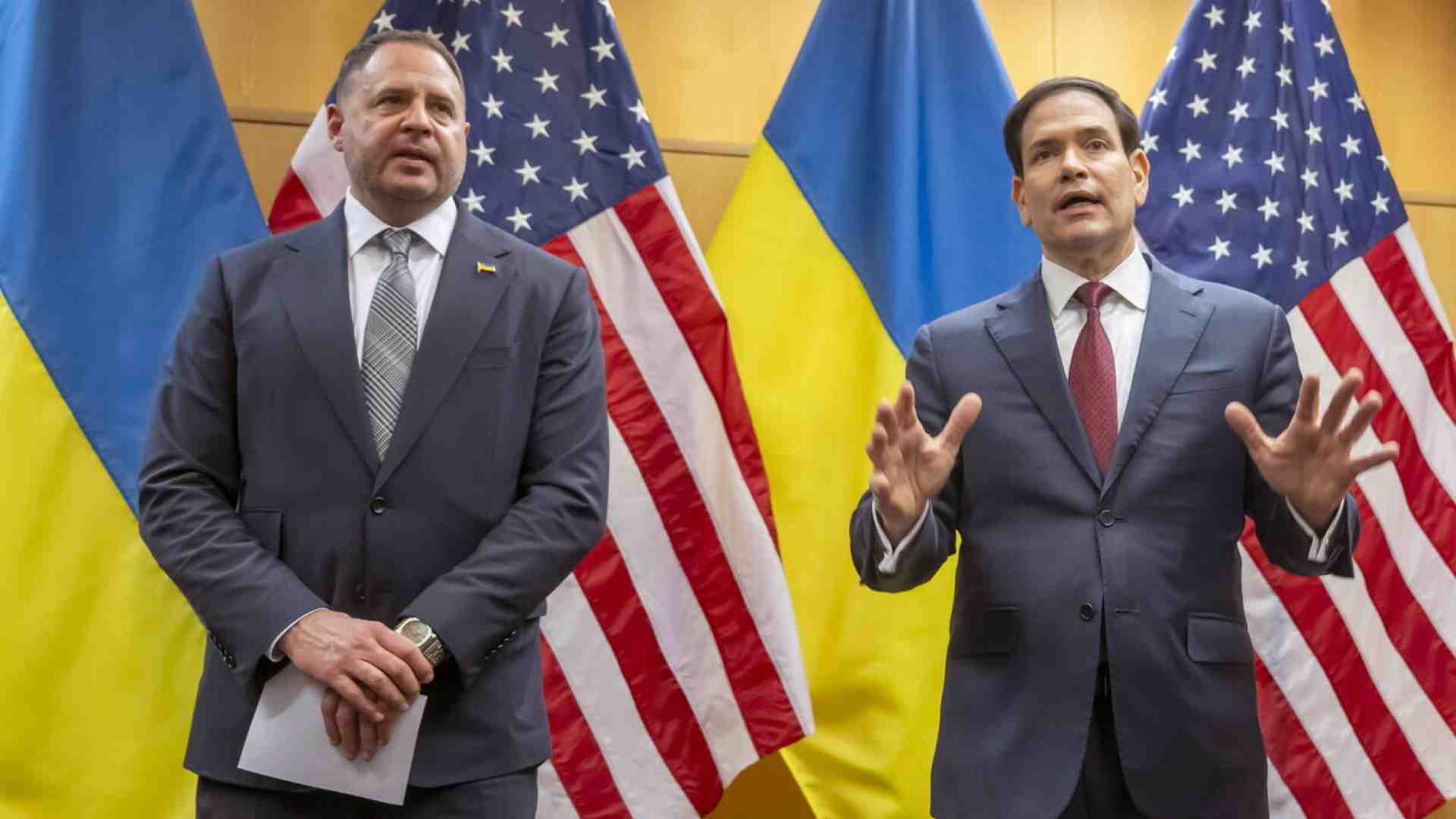 Immagine di L’Europa riscrive il piano di pace per l'Ucraina. Gli Stati Uniti aprono alle modifiche