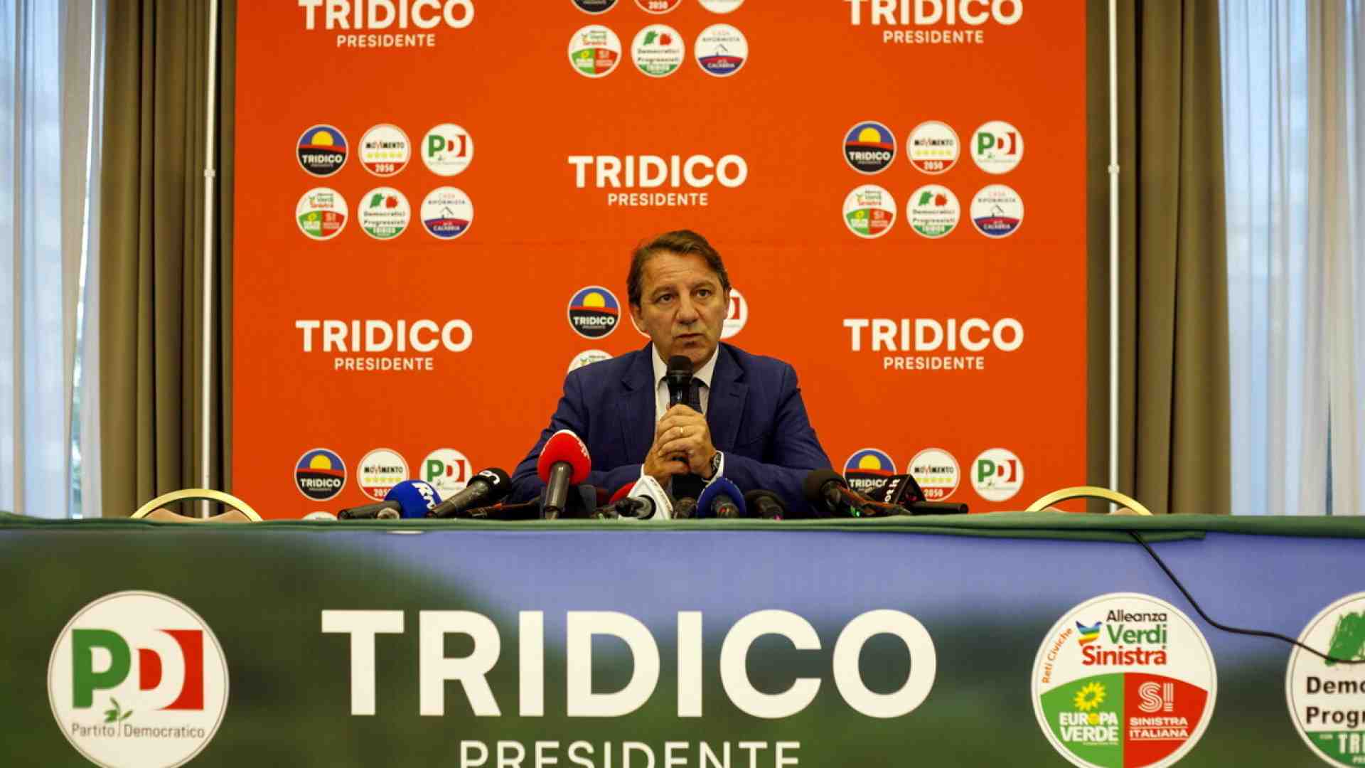 Immagine di Anche Tridico non ha voglia di restare: addio Calabria, il 5 stelle torna a Bruxelles