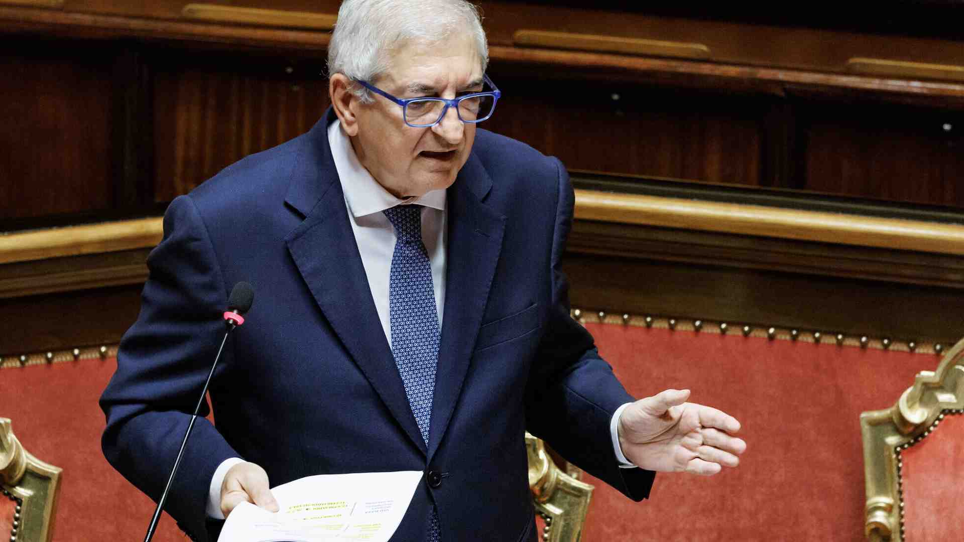 Immagine di Parla Foti: "La pace non può essere la resa dell'Ucraina. Schlein cambi la legge elettorale con Meloni"