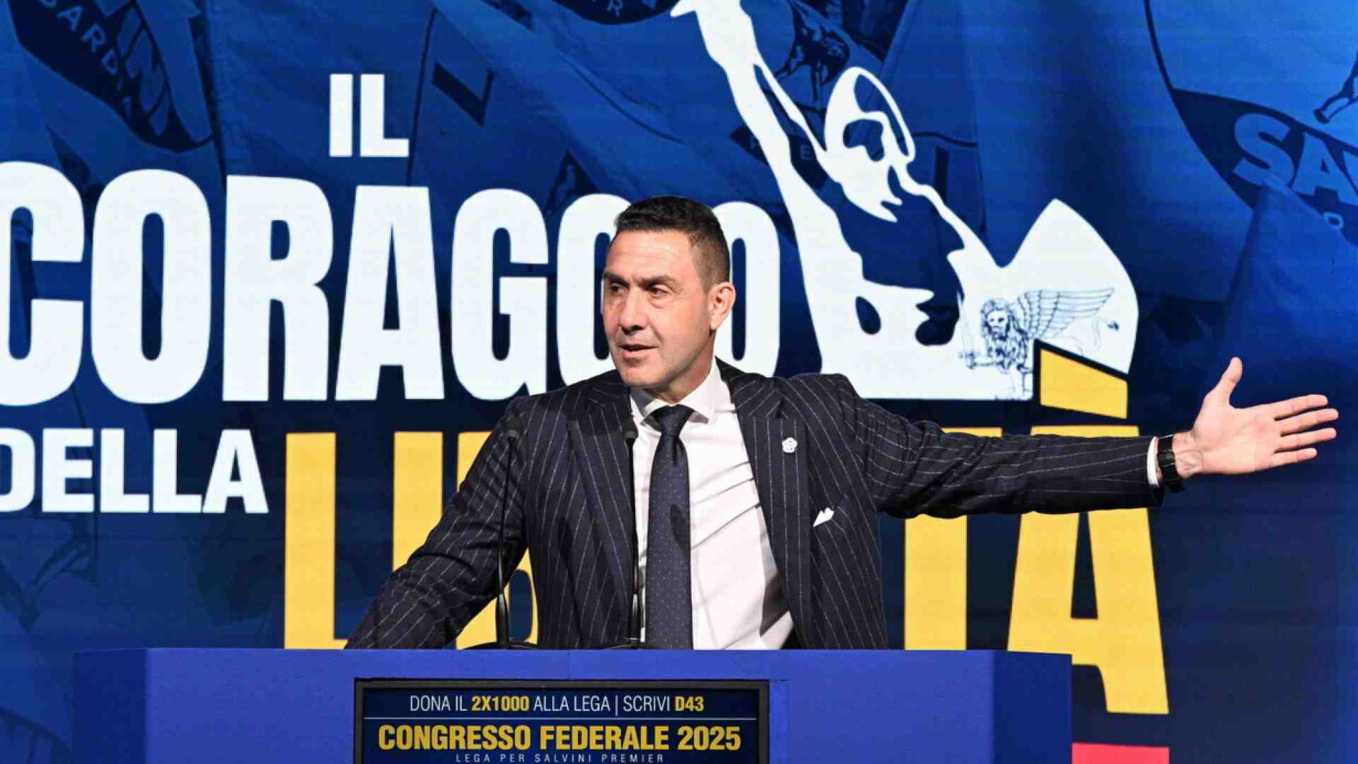 Immagine di Parla Vannacci: "Zaia al comando della Lega? Non mi preoccupa"