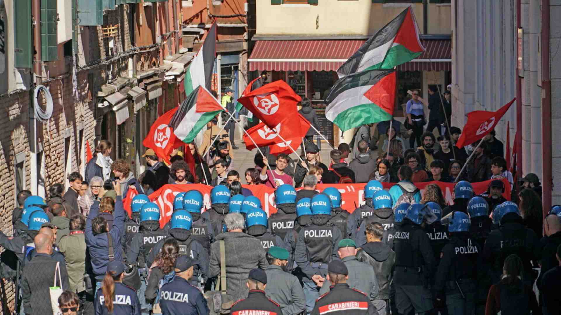 Immagine di L'imperialismo dell'Imbecillità