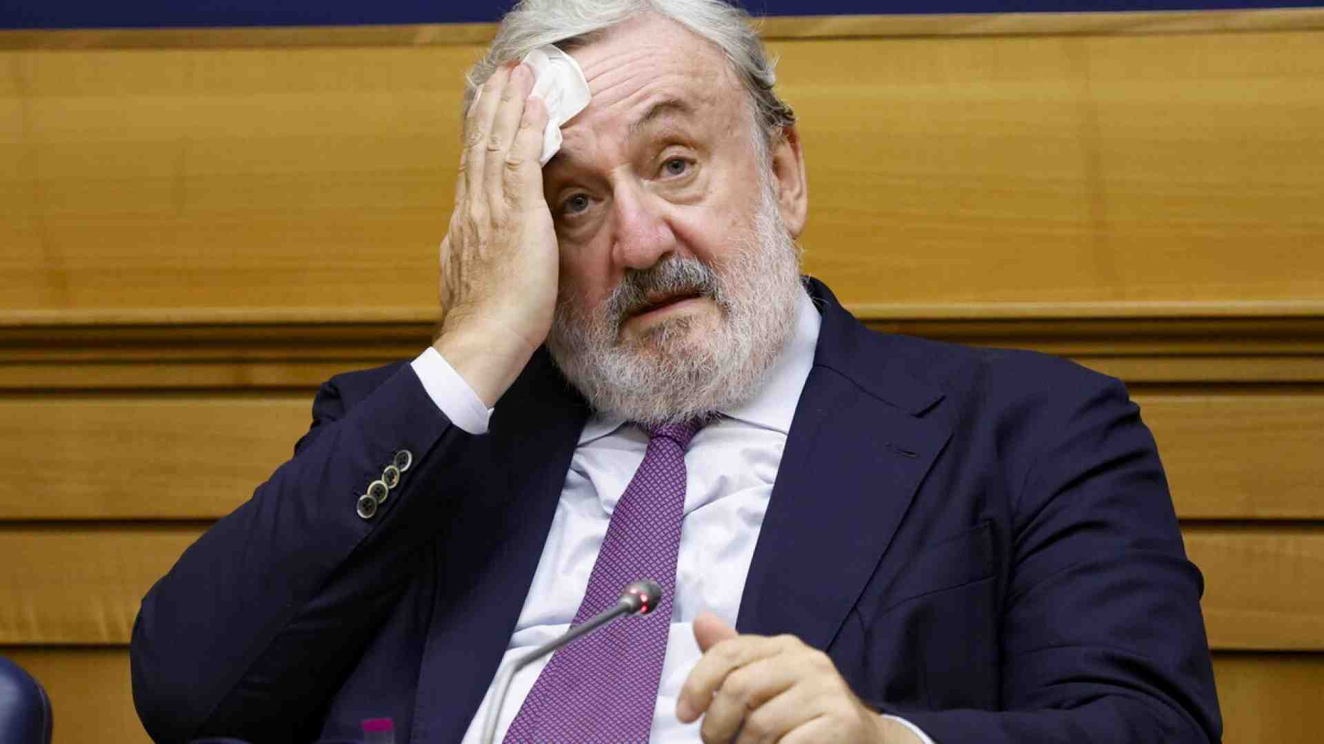 Immagine di “Il ritorno di Emiliano in magistratura? Inopportuno”. Parla il pm Giuseppe Visone