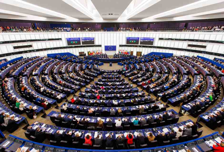  L'Aula del Parlamento europeo a Strasburgo (foto Getty)