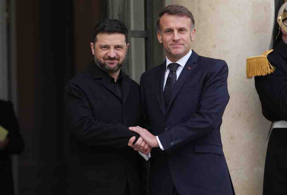 Nessuna concessione senza Kyiv, nessuna trattativa senza i volenterosi. Zelensky vede Macron
