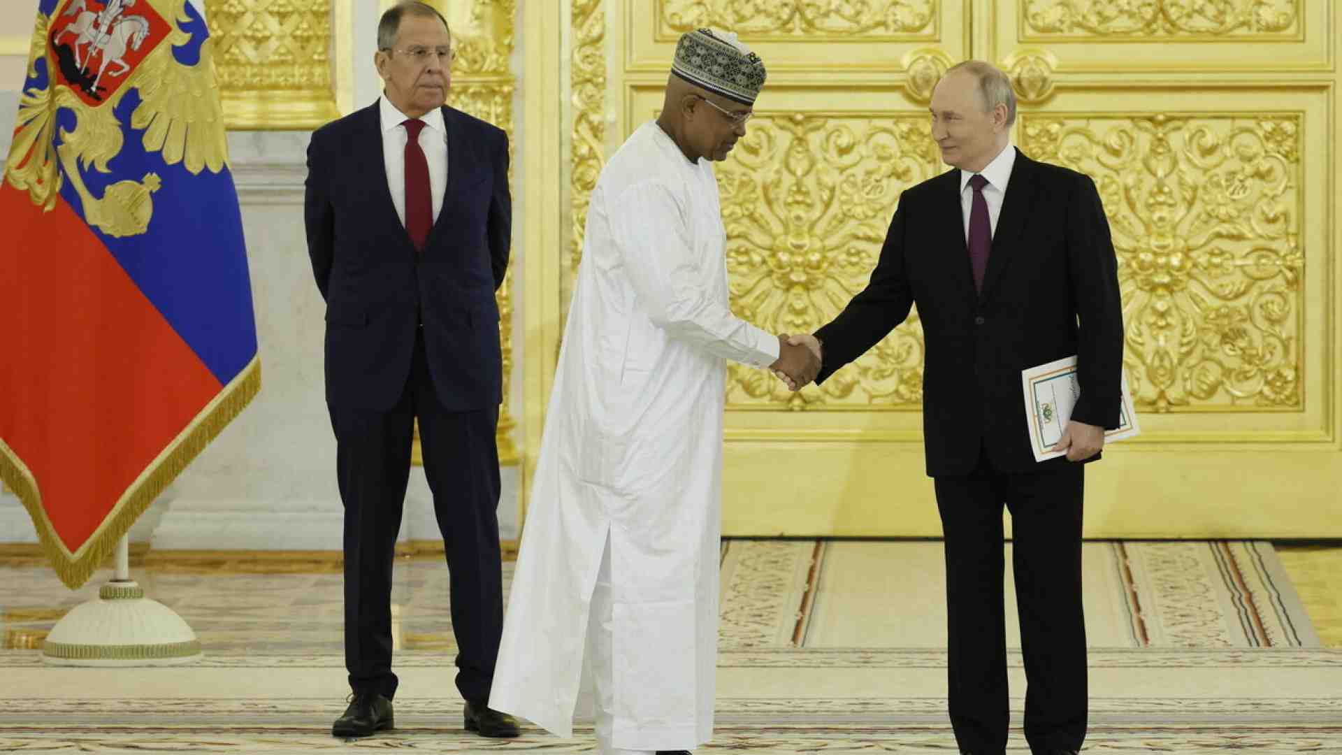 Immagine di L’uranio del Niger viaggia verso Mosca (se i jihadisti lo fanno passare)