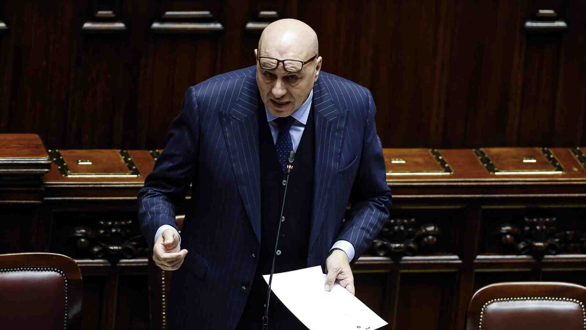 Immagine di “E’ giusto che la Difesa abbia la sua intelligence”. Parlano i generali Tricarico e Bertolini