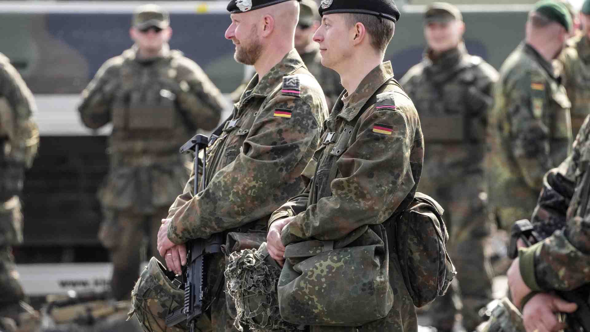 Immagine di Sulla leva militare i giovani tedeschi si sono dati alla filosofia