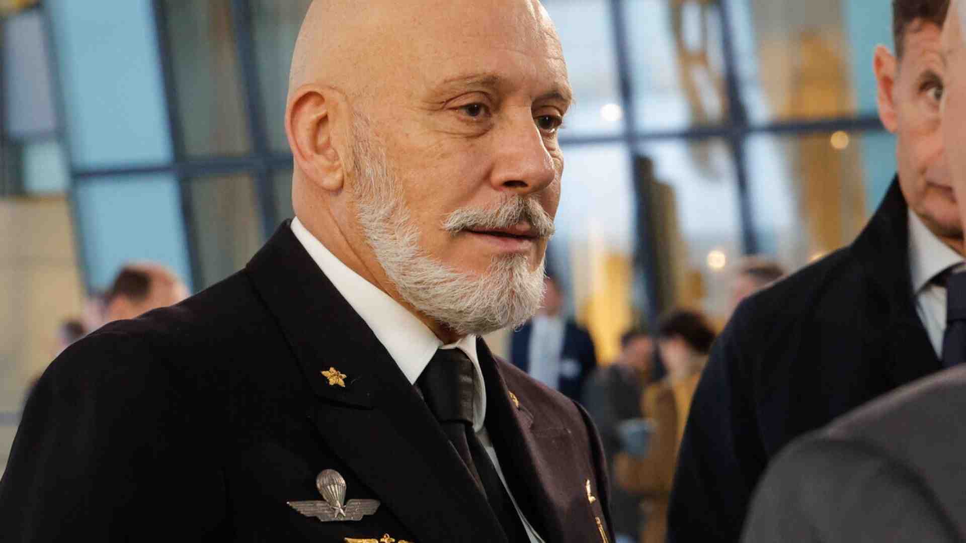 Immagine di Cavo Dragone ribadisce: "La Nato è un'alleanza difensiva”. Cosa ha detto davvero l'ammiraglio al Financial Times