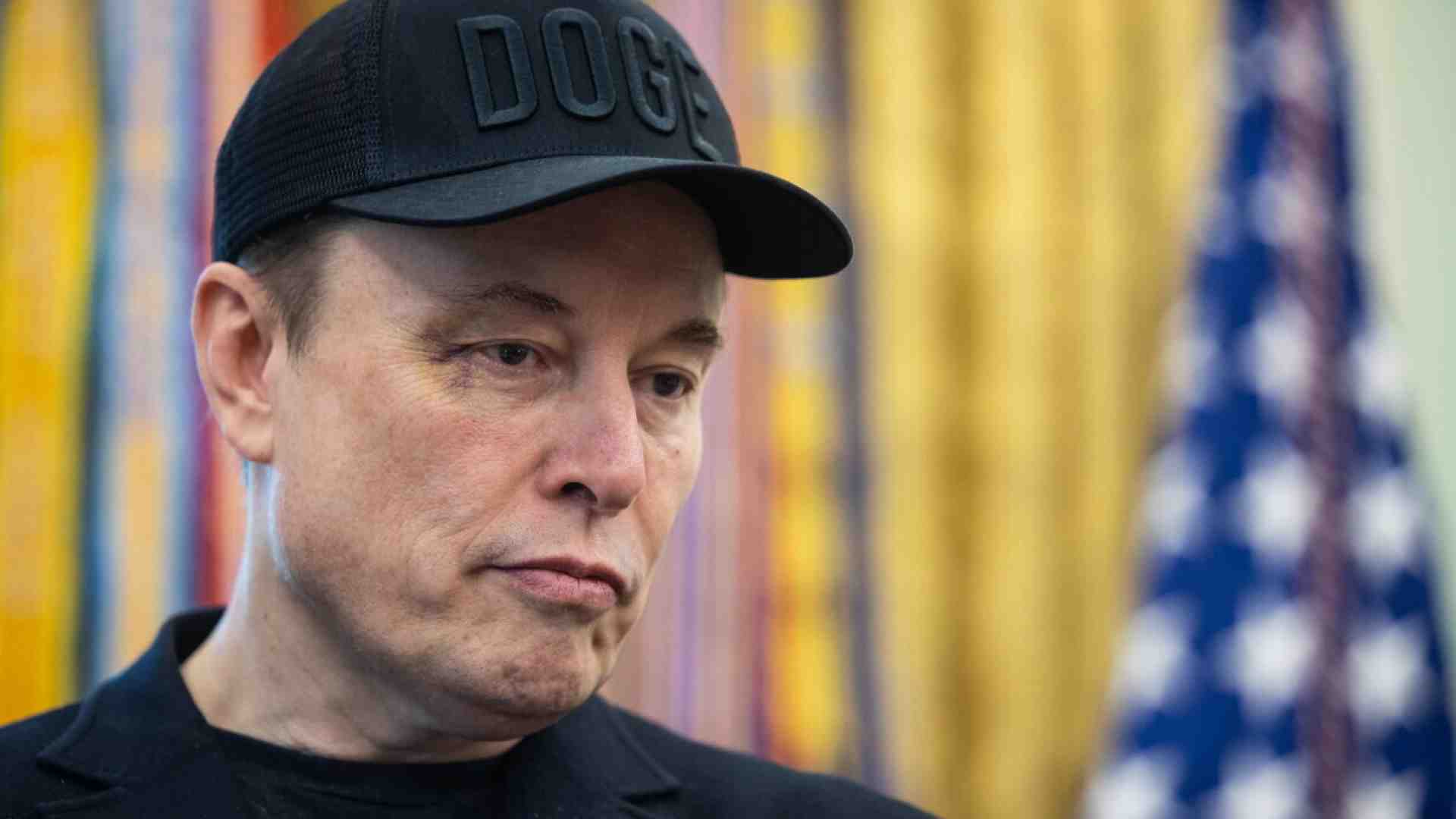 Immagine di L’Ue impone una piccola multa a X. Ma l’America è sempre più ostile