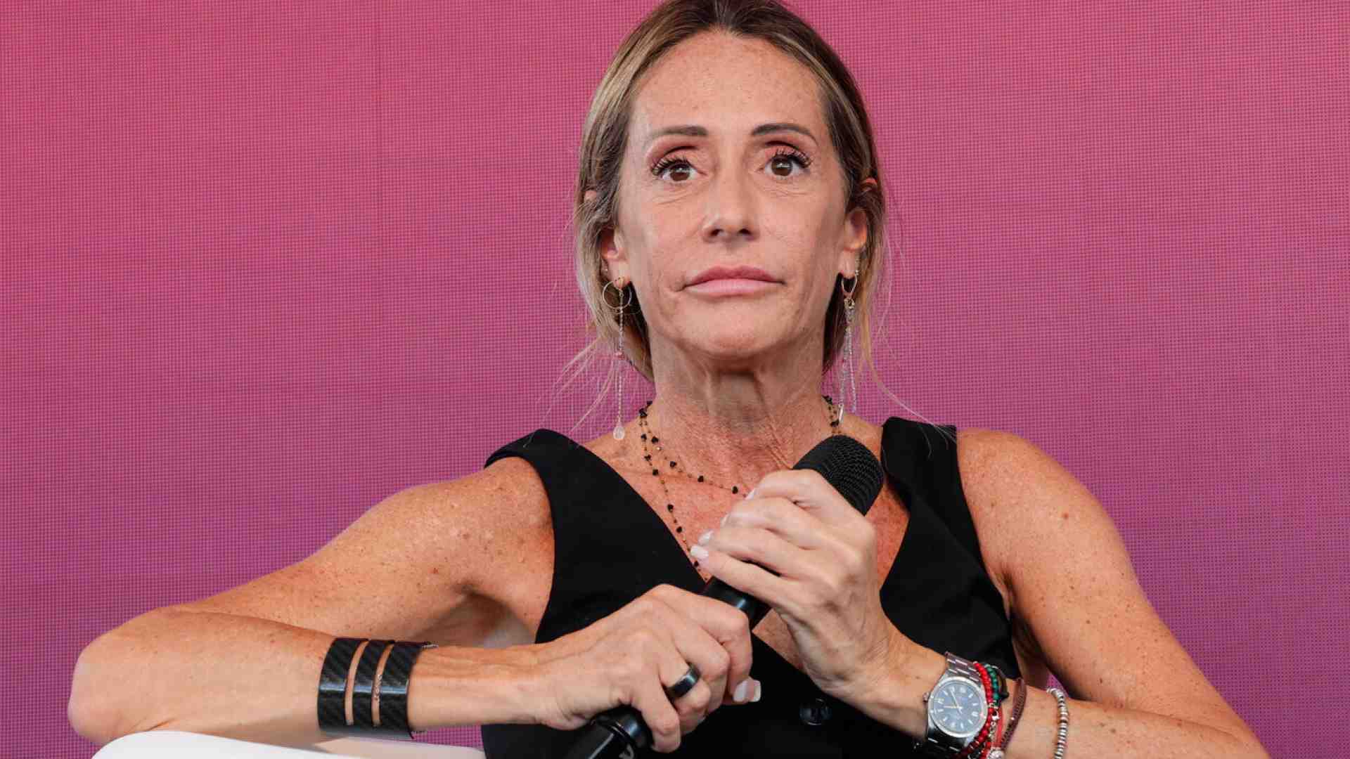 Immagine di Arianna Meloni racconta Atreju: inviti, rifiuti e timidezze