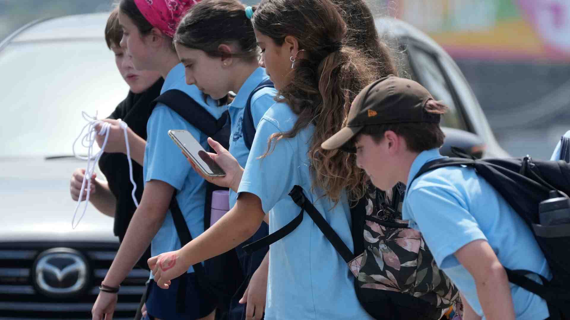 Immagine di Andare oltre il proibizionismo australiano sui social con una terza via: token anonimi e tracciabilità