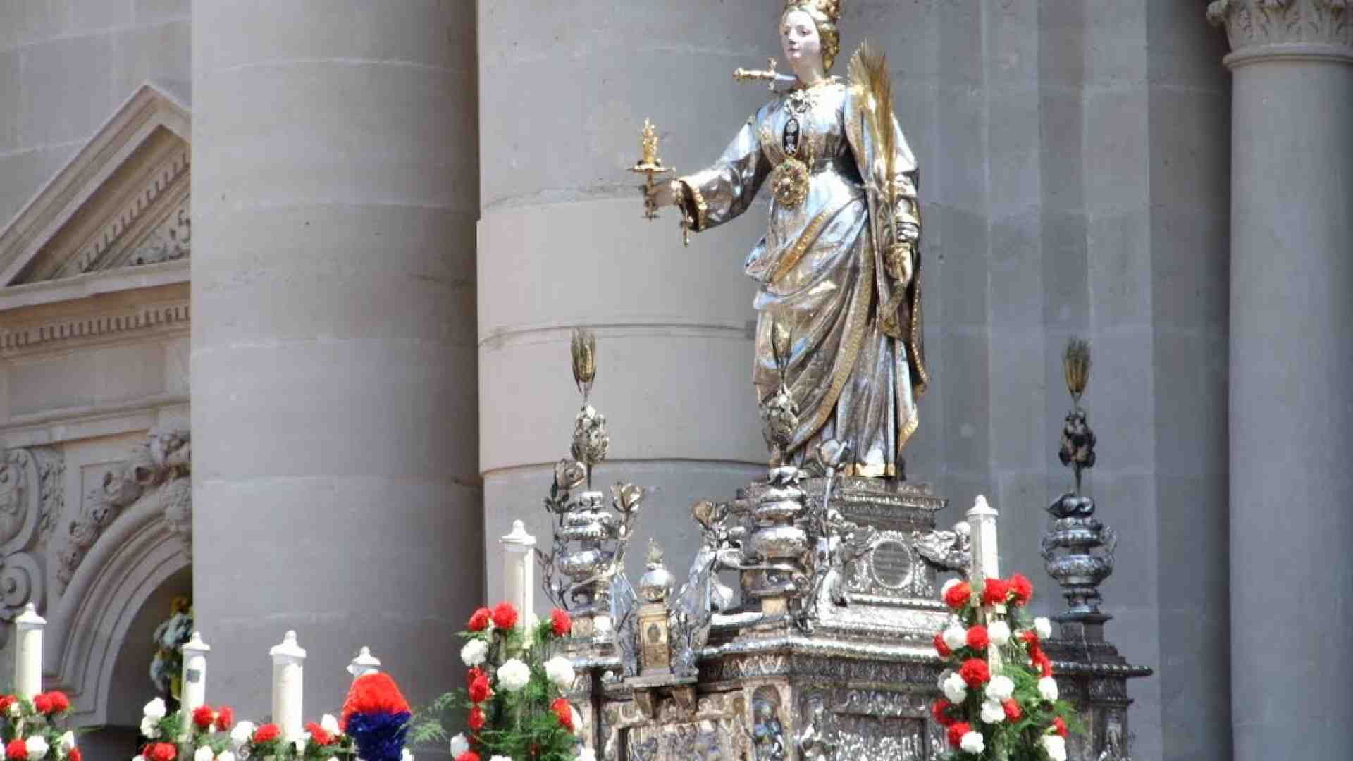 Immagine di Santa Lucia, preferisco te a Babbo Natale