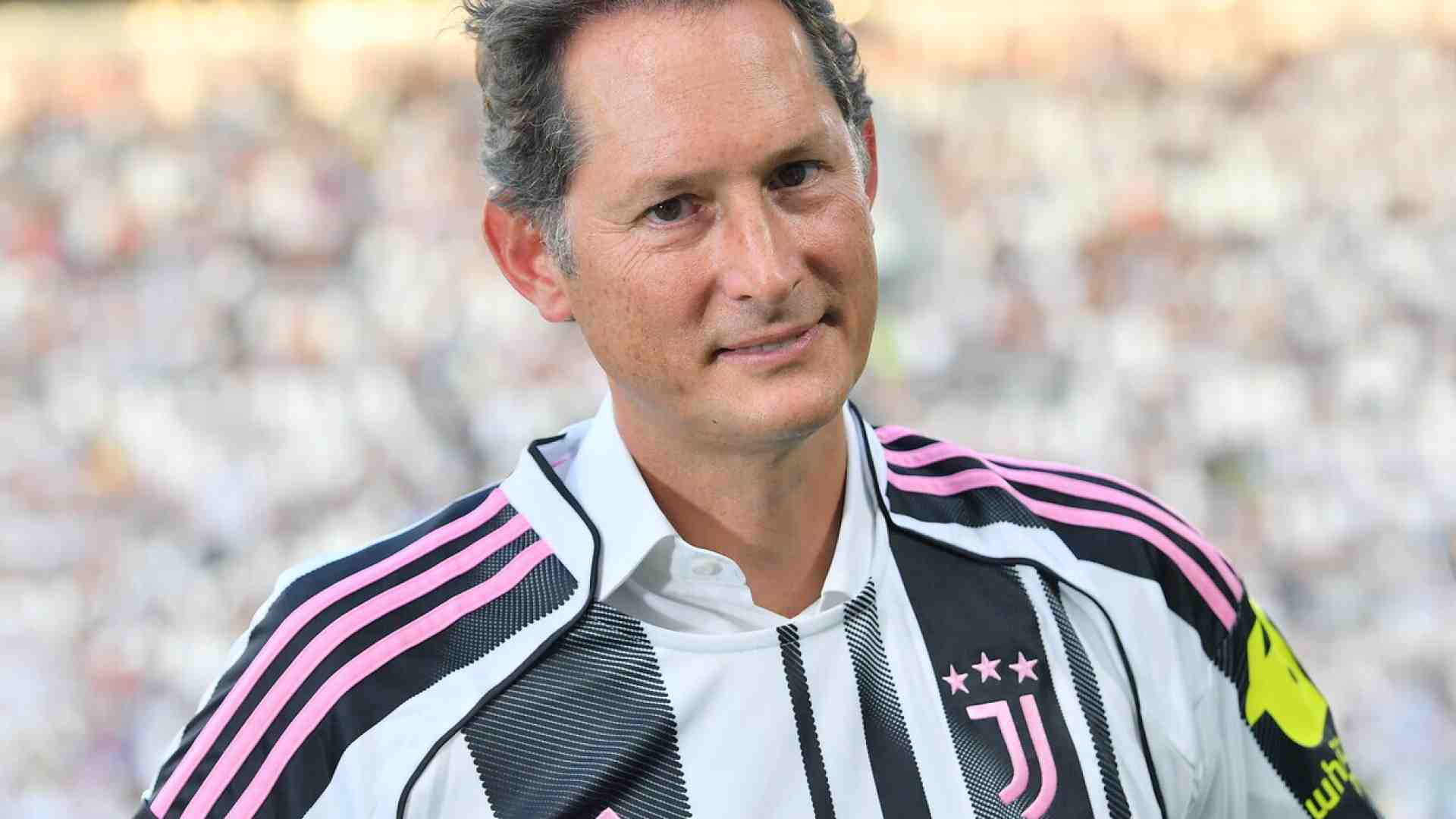 Immagine di Ritratto di Tether. La criptosocietà che vuole comprarsi la Juve