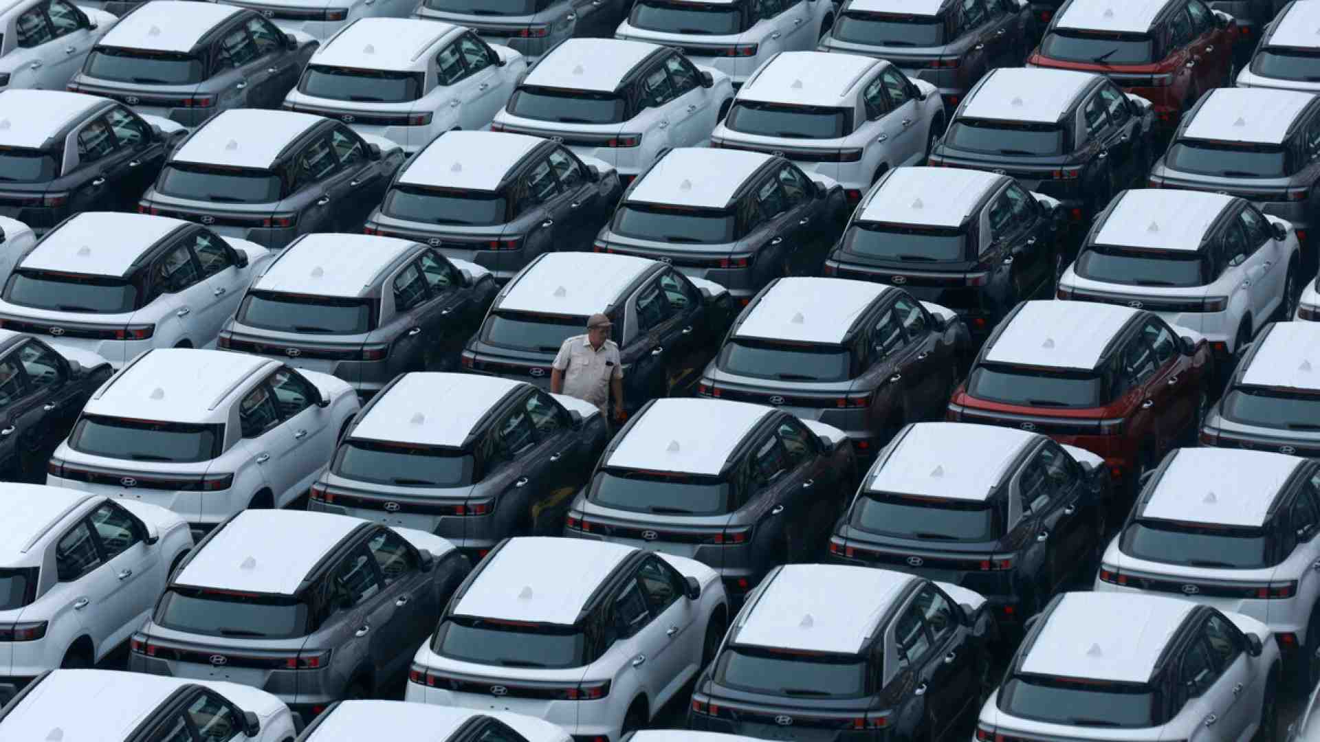 Immagine di Bruxelles ci ripensa sui motori tradizionali: flessibilità o retromarcia? Idee a confronto