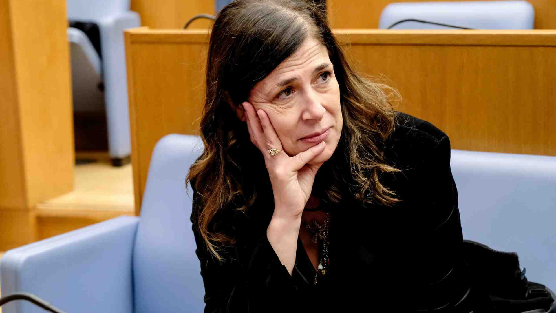 Immagine di Todde con la sua battaglia alle rinnovabili è lo specchio di una sinistra autolesionista