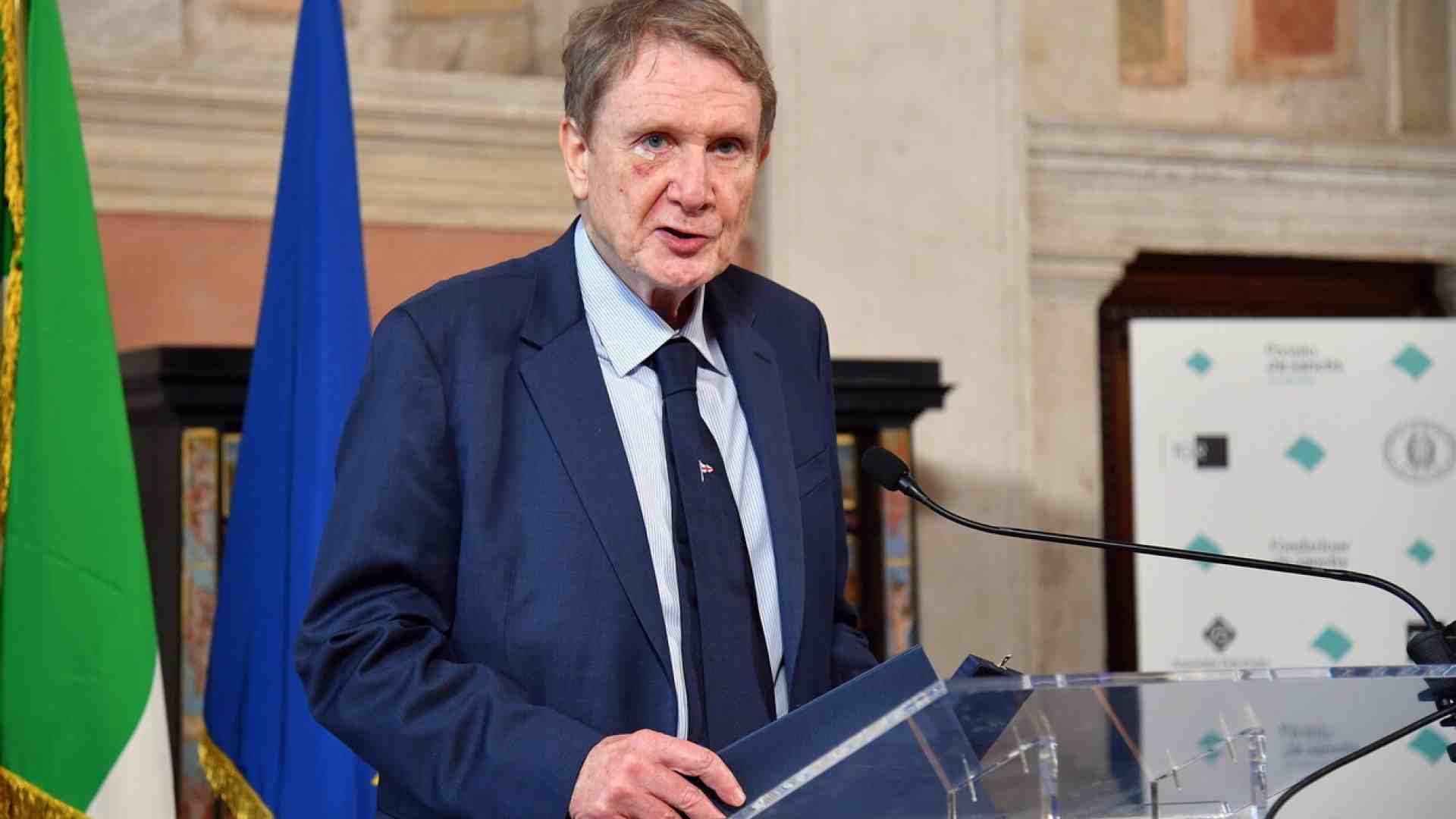 Immagine di Nel dubbio, non affidare a Caracciolo la difesa dei confini nazionali