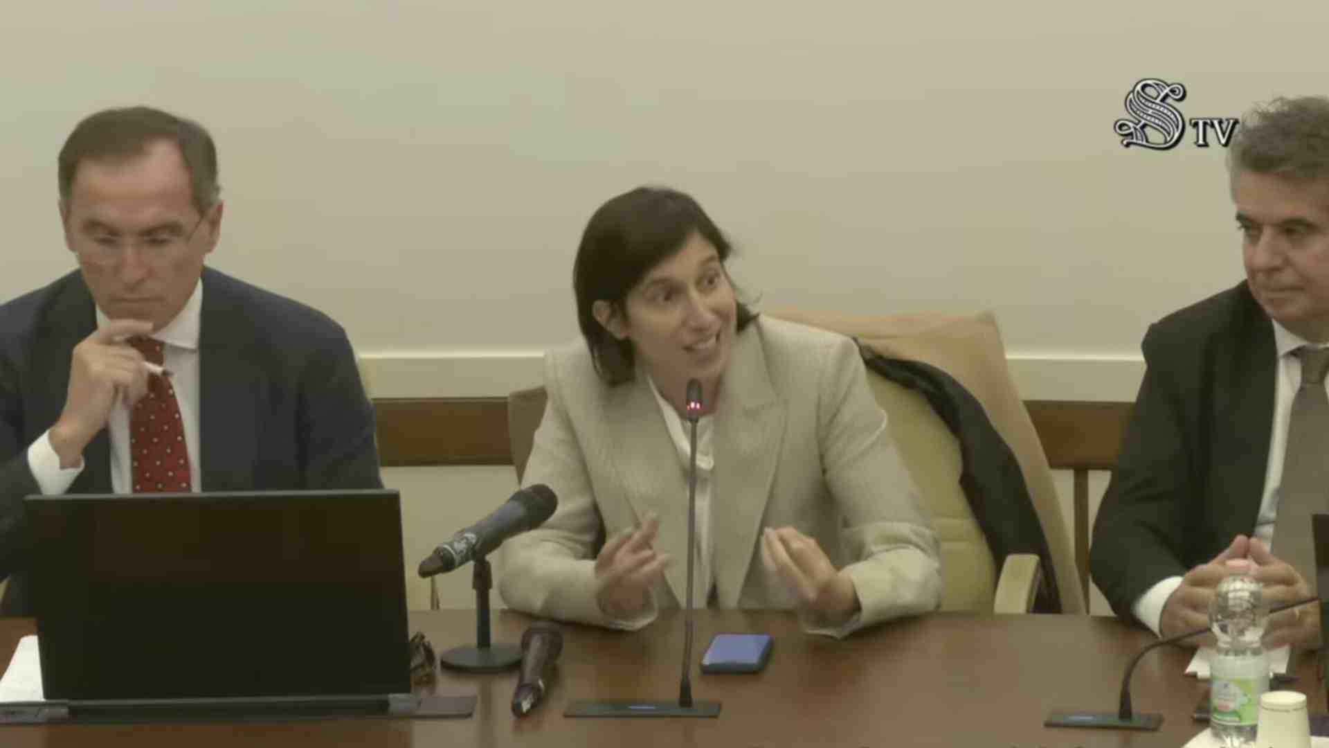 Immagine di Il Pd festeggia per il “regalo di Natale” di Salvini sulle pensioni. Schlein: “Giorgetti sfiduciato”