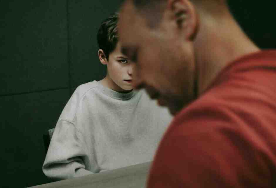 Dalla A di "Adolescence" alla S di "The Studio", le migliori serie tv del 2025