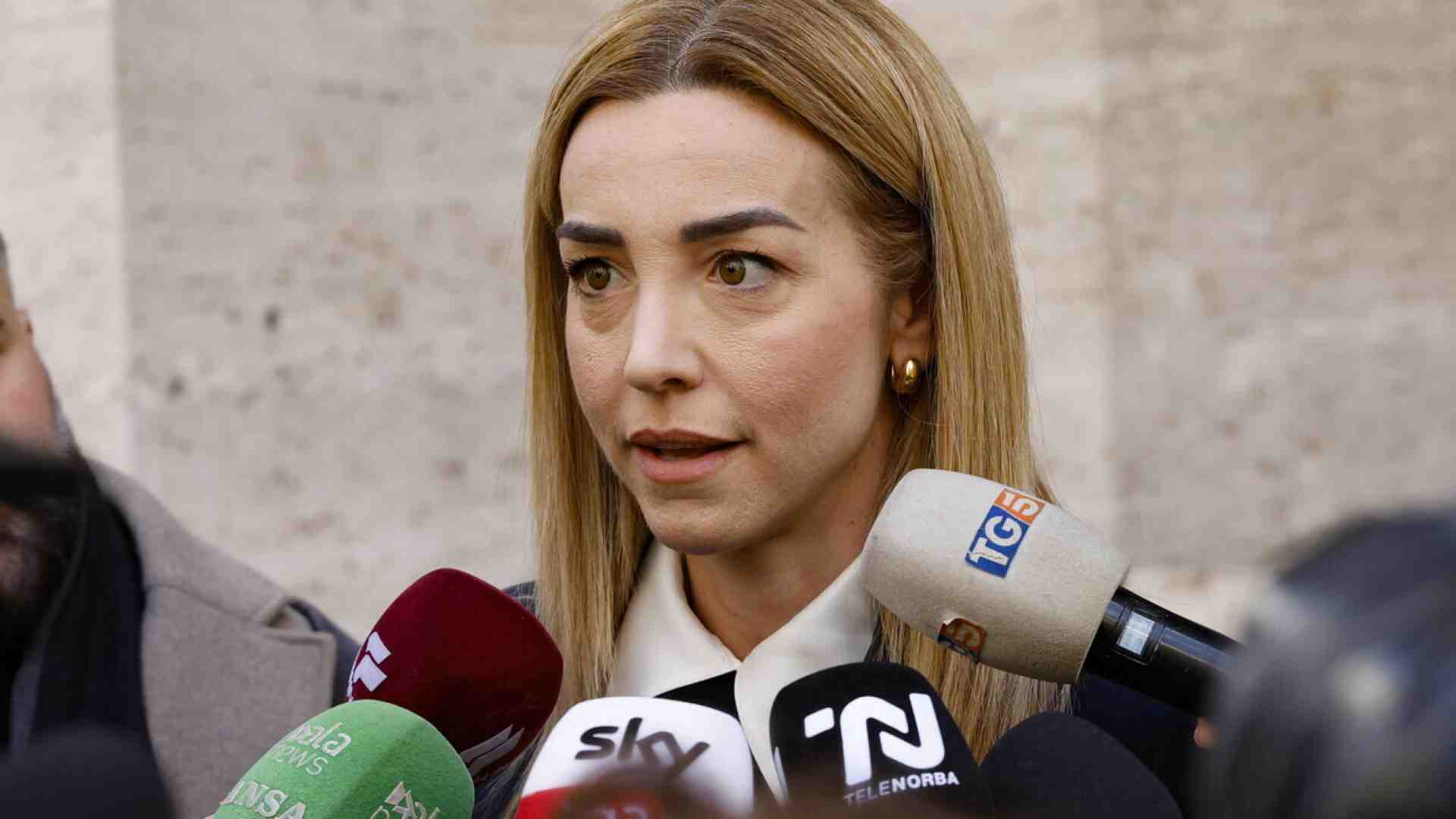 Immagine di Silvia Salis non ci sta: "Mai andata in piazza con i sindaci per ascoltare Hannoun"