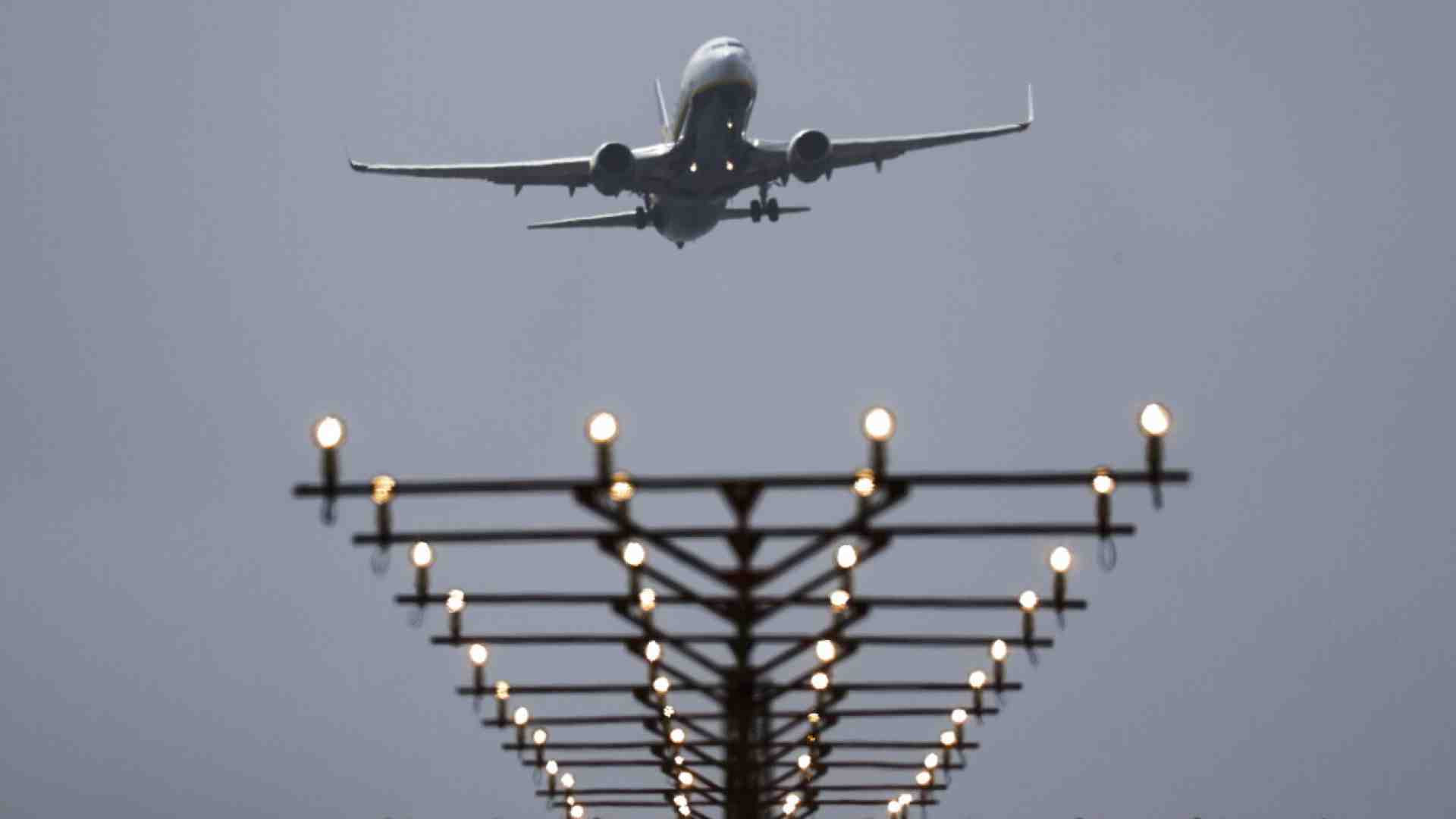 Immagine di Caro voli e South-working, la falsa empatia dei bonus siciliani