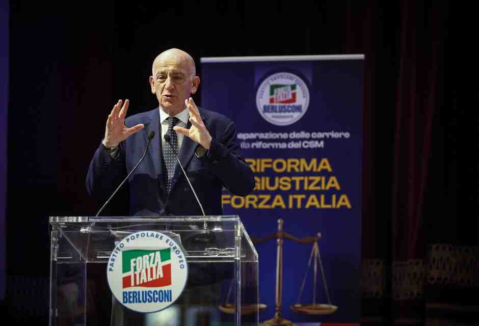 Parla il viceministro Sisto (FI): “Il referendum sulla giustizia a inizio marzo rispetta la legge. Il Cdm ha tempo per l’indizione”