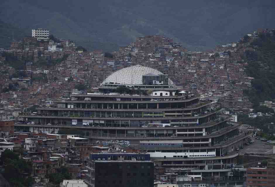 L'Helicoide a Caracas, sede del Servizio di Intelligence Nazionale Bolivariano (Sebin), dove sono tenuti prigionieri 7 italiani (LaPresse)&nbsp;<br />