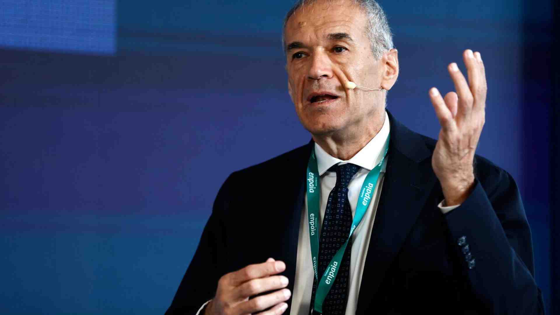 Immagine di Cottarelli ci spiega perché il piano casa Meloni regge (forse) solo con l’aiuto dell’Ue