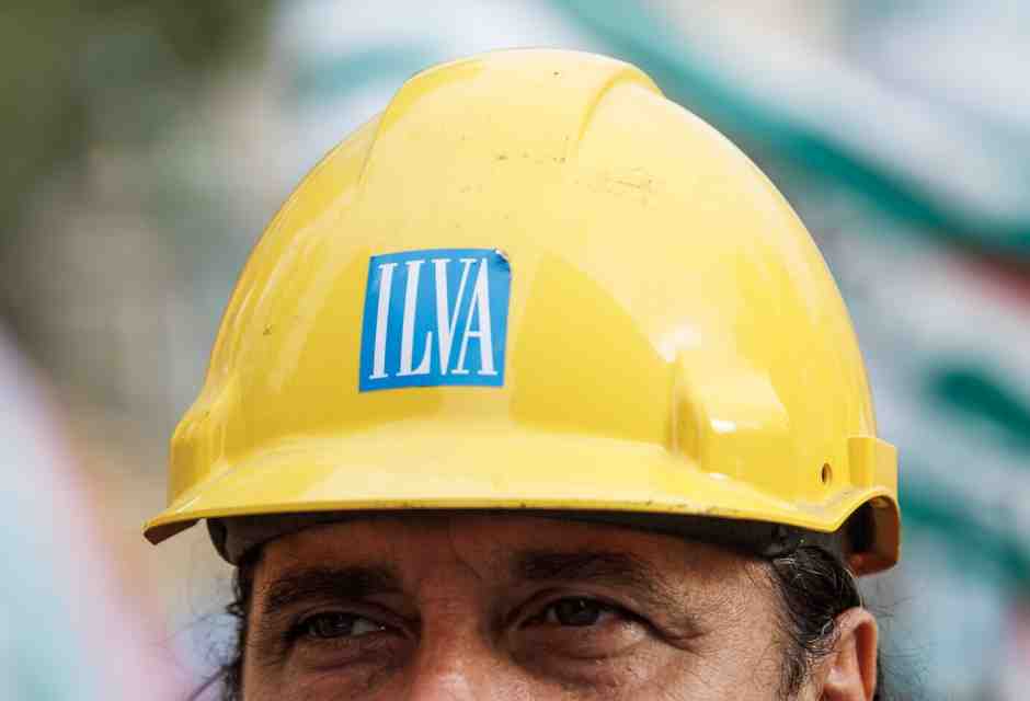 La morte in Ilva. Il decesso di un operaio e l’agonia del siderurgico nel silenzio del governo