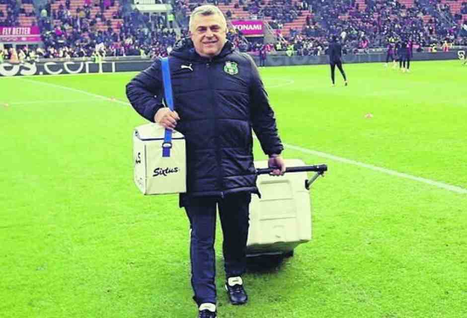  Marco Mantovani ha massaggiato nel calcio per quarant’anni cominciando con la nazionale militare