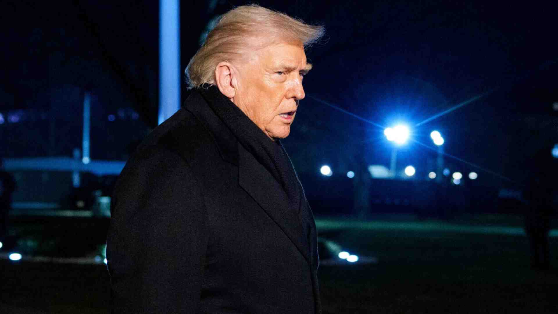 Immagine di Gli autodazi di Trump: un'extra tassa da 190 miliardi di dollari per gli americani