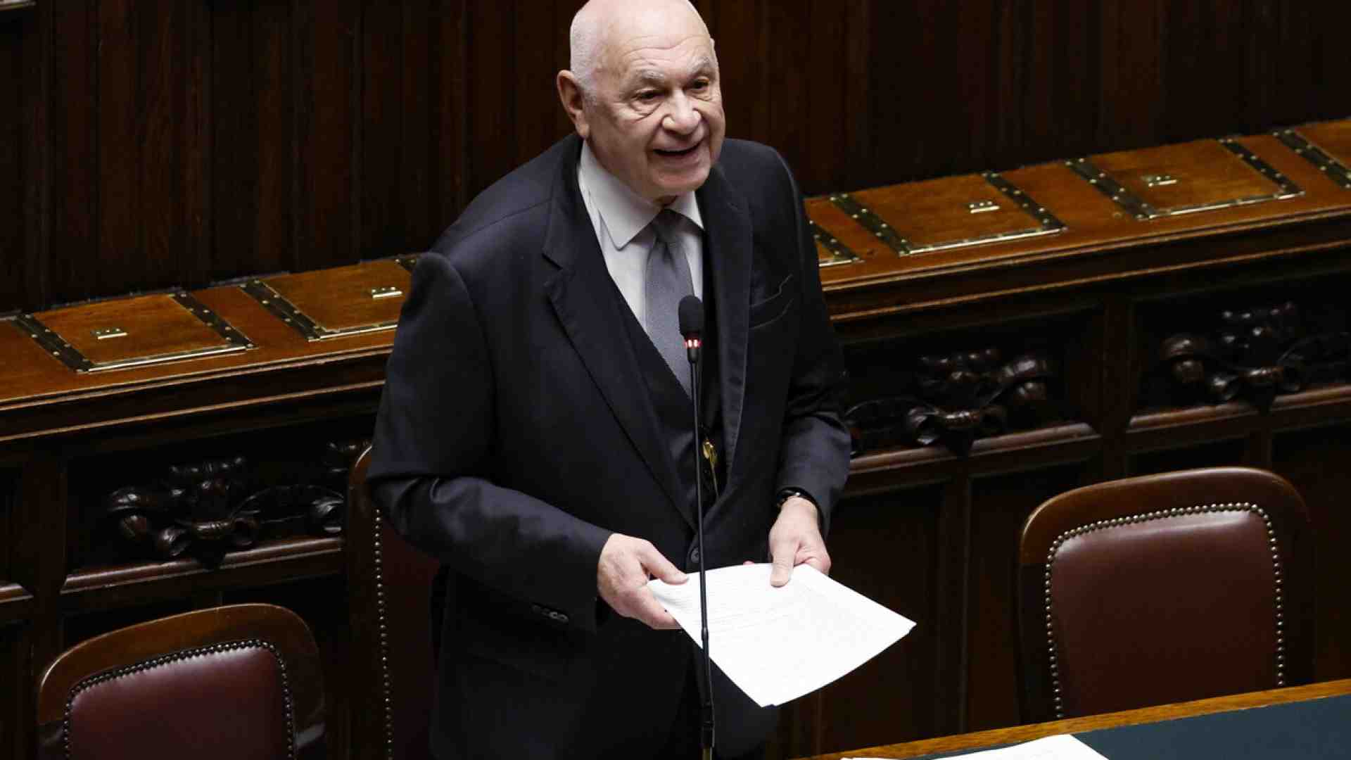 Immagine di Nordio relaziona sulla giustizia e manda in tilt il Pd su Bettini e il referendum