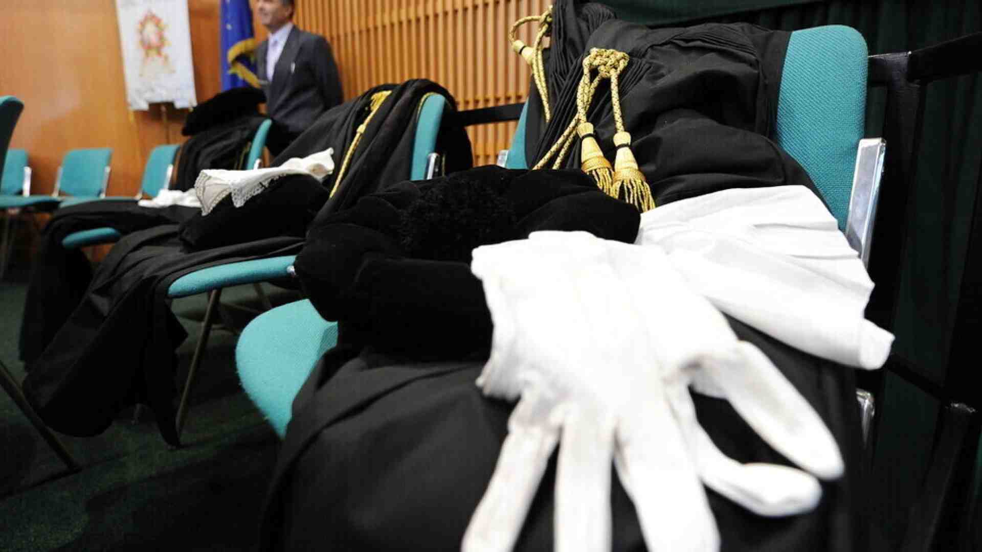 Immagine di L’Anm denuncia il governo all’Ue in nome del posto fisso per tutti