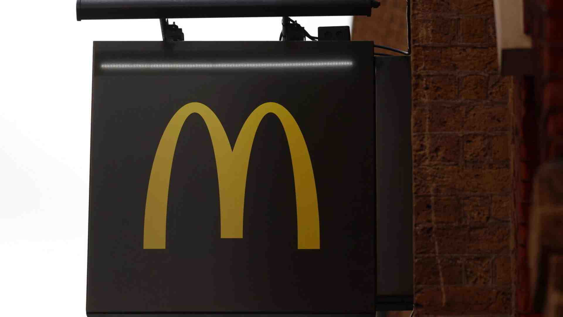 Immagine di Accordo di McDonald’s con Cgil-Cisl-Uil per il contratto. È il Big-bang Mac